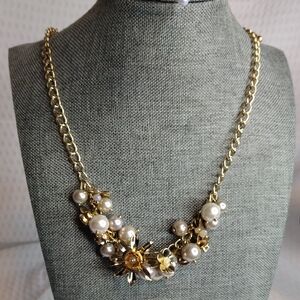 Absolutely Gold and Pearl Cluster Necklace